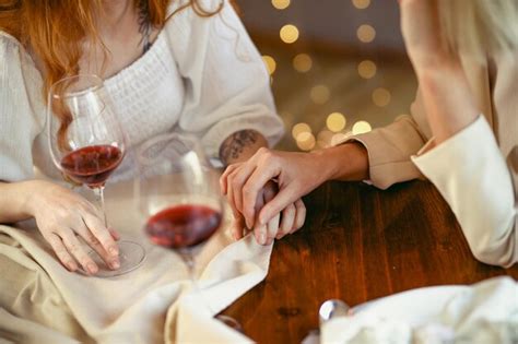 Premium Photo Lesbian Couple Having Dinner In A Restaurant Close Up