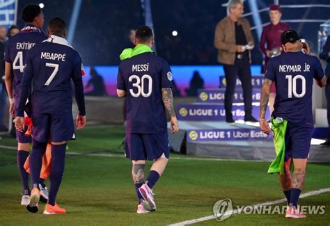 메시 공백을 메워라psg 입단 이강인 손흥민 이어 한국인 이적료 2위 우뚝 파이낸셜뉴스