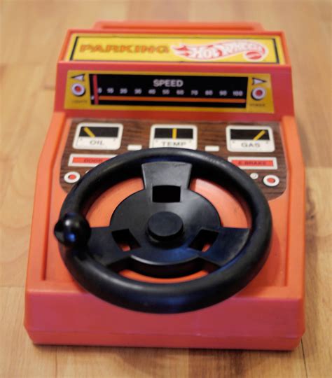 Vault Hot Wheels Criss Cross Crash