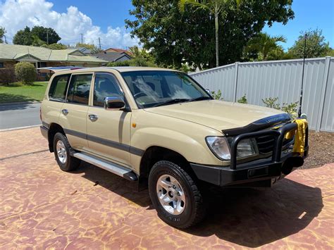 My HZJ105 R LandCruisers