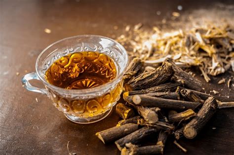 Licorice Tea For Fall Dry Cough Joyful Belly School Of Ayurveda