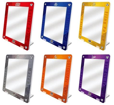 Buster BrosMAD TRIGGER CREWFling Posse麻天狼どついたれ本舗Bad Ass Temple アクリルカードスタンド 予約が始まっています