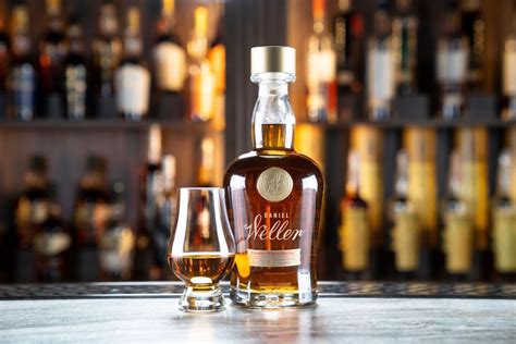 Daniel Weller Bourbon Whiskey Wheated BourbonBlog