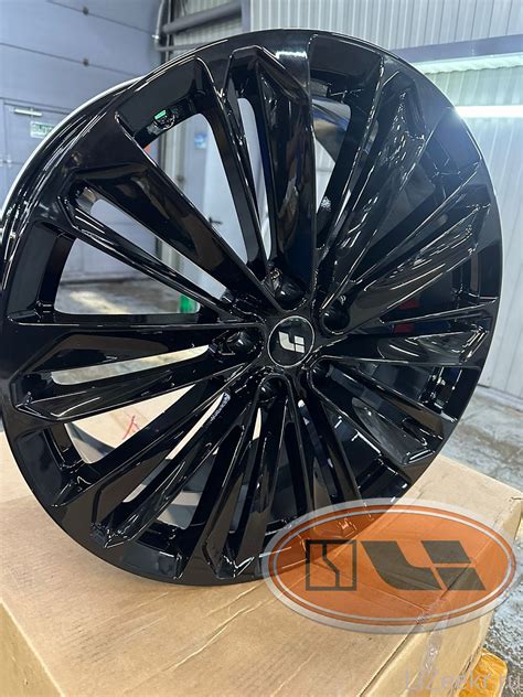 Диски R21 LiXiang L7/L8/L9 купить в Москве — "LiZEEKR"