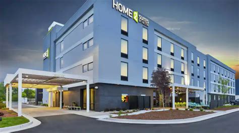 Home2 Suites by Hilton Holland - Hotel in Holland, MI | The Vendry