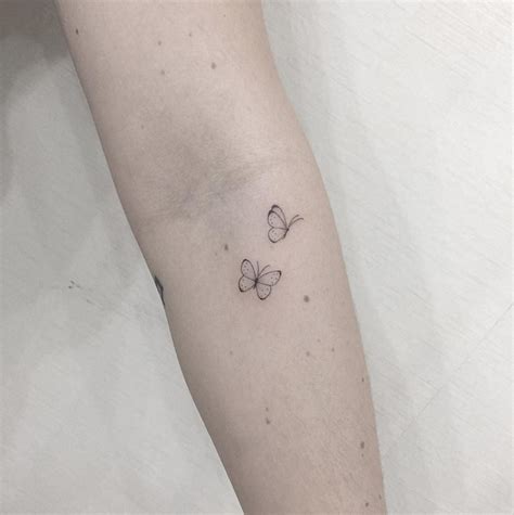 Tatuaggio Farfalla Disegni E Significato Di Un Tattoo Dolce E Sensuale