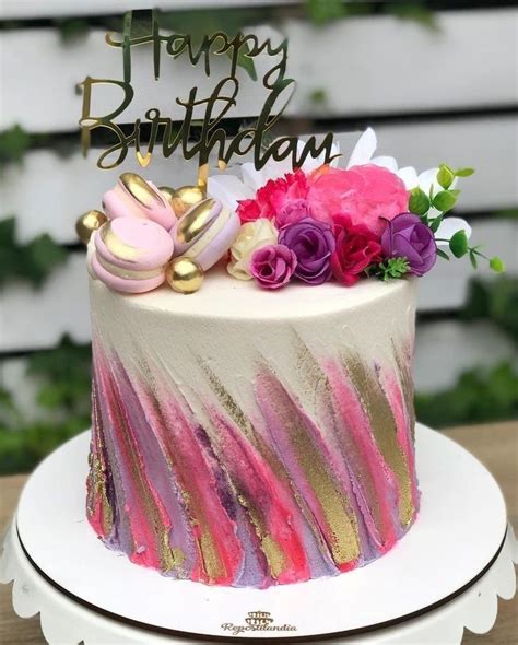 Pin By Gulshan On Birthday Cakes Birthday Cake For Women Simple Th