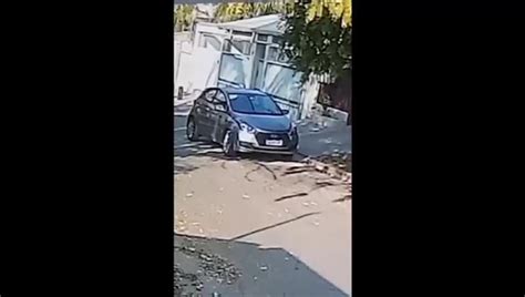 Vídeo Veículo desce rua sem motorista perceber em Cuiabá Mato Grosso