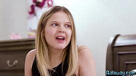 Rival Cheerleaders Fuck In Locker Room XNXX