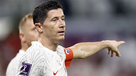 Mundial 2022 Hiszpańskie media Robert Lewandowski wraca do domu ale