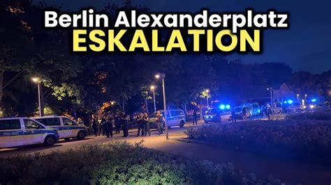 Schl Gerei Unter Fl Chtlingen Gro Er Polizeieinsatz In Berlin