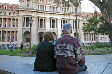 Jubilaciones Crece La Pol Mica Por El Aumento Por Decreto Y Alertan