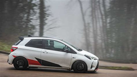 Toyota GR Yaris Gegen Toyota Yaris GRMN Im Exklusiven Vergleich