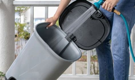 How To Clean Outdoor Garbage Cans And Banish Smells Bond Cleaning In