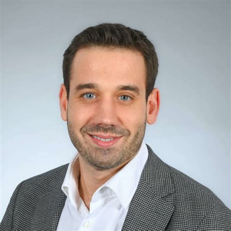 robert reinhardt consultant ba msc phd united nations environment