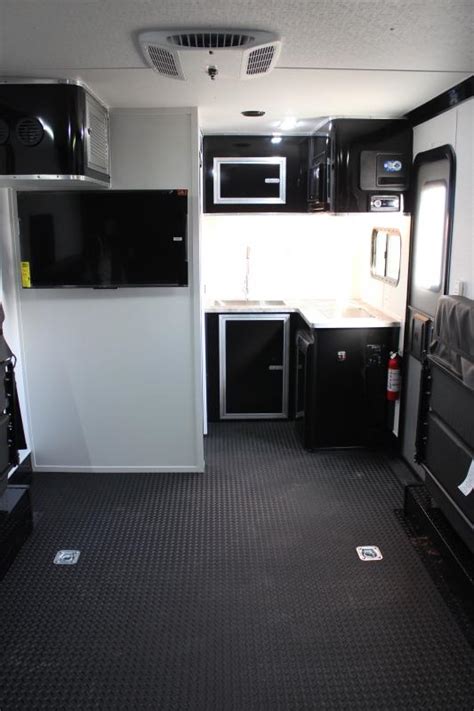 Enclosed Trailer With Living Quarters 2024 18 Nomad Sleeps 4 9400 Millennium Trailers