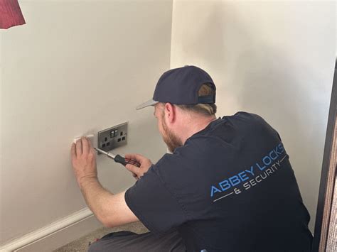 securirty-light-installation-hemel-hempstead | Abbey Locksmith