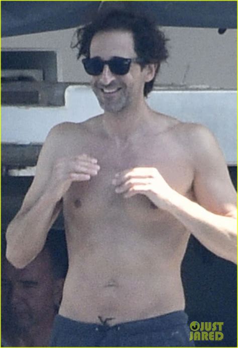 Photo Adrien Brody Goes Shirtless While On Vacation In Italy 05