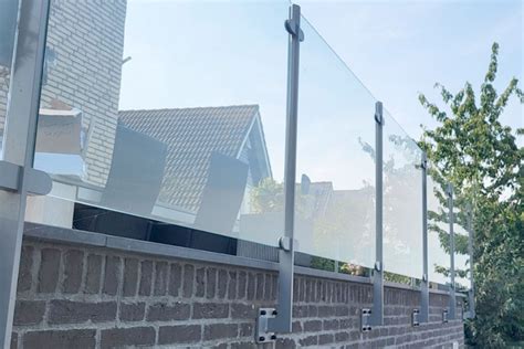 Glazen Balustrade Op Plat Dak Balkonhekwerk