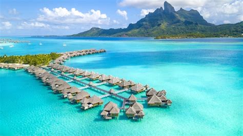 Bora Bora Vacation Packages All Inclusive 2022 | Expedia.com