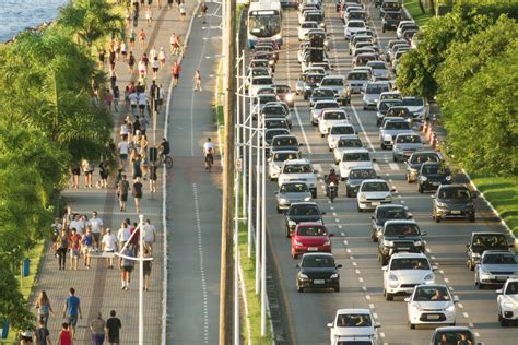 Solu Es De Mobilidade Urbana Para Congestionamentos