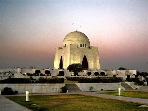 AD Classics Mazar E Quaid Mausolée national Yahya Merchant Fond d