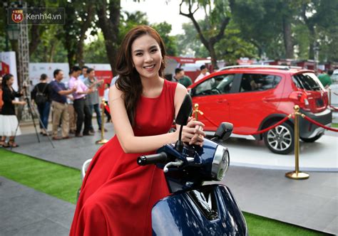 Nhi U Sao Hot Girl Hot Boy H O H Ng R Nhau T I Ng M Ngh A V I Th Xe Vinfast