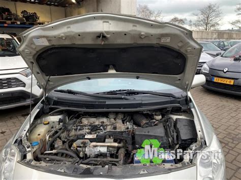 Engine Toyota Auris D D F V Adftv