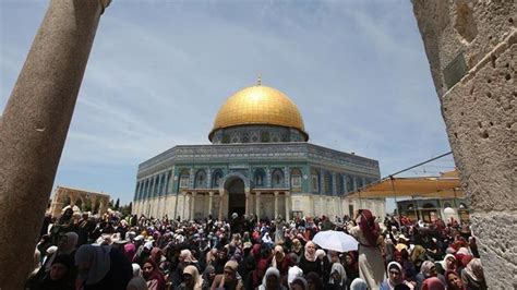 Disturbios en Al Aqsa en el día en que Israel celebra la toma de Jerusalén