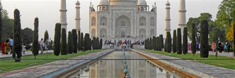 The 10 best hotels near Taj Mahal in Agra, India