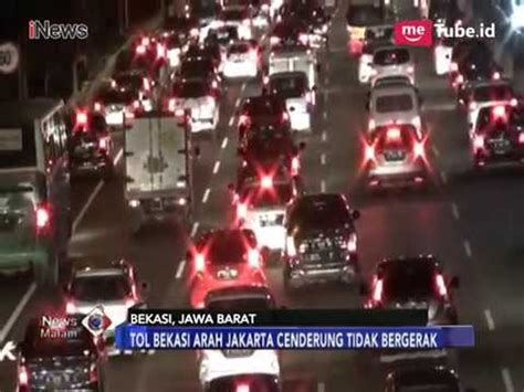 Arus Tol Jakarta Cikampek Padat Petugas Berlakukan Contra Flow INews