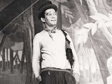 Pictures of Cantinflas