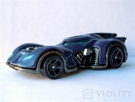 Модель Batmobile TH 2020 Hot Wheels Treasure Hunt машинка Хот Вилс моделька Batman HW 1 64 на