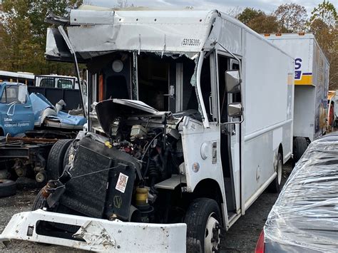 Salvage 2013 Freightliner Mt45 Chassis Truck Delivery For Parts Elkton Maryland United