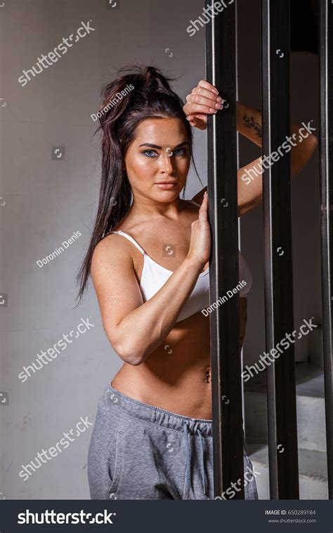 Beautiful Blonde Girl Sexy Fitness Posing Stock Photo 650289184 Shutterstock
