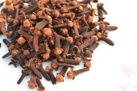 Brown Whole Natural Dry Cloves Packaging Size Kg At Rs Kg In