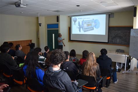 COLOQUIOS Diego Maltrana reanudó los Coloquios IFIS con presentación