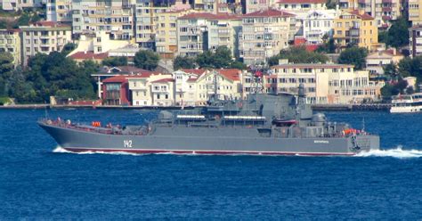 WARSHIPS ON THE BOSPHORUS: NOVOCHERKASSK 142, PROJECT 775/ROPUCHA-I CLASS LARGE LANDING SHIP