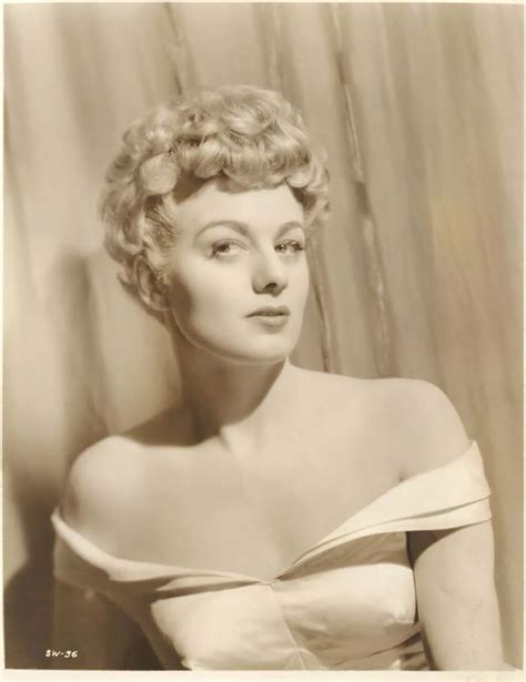 Shelley Winters Portrait 1949 Shelley Winters Old Hollywood Women