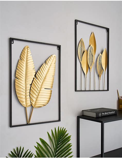 Iron leaf wall decoration – Awsan