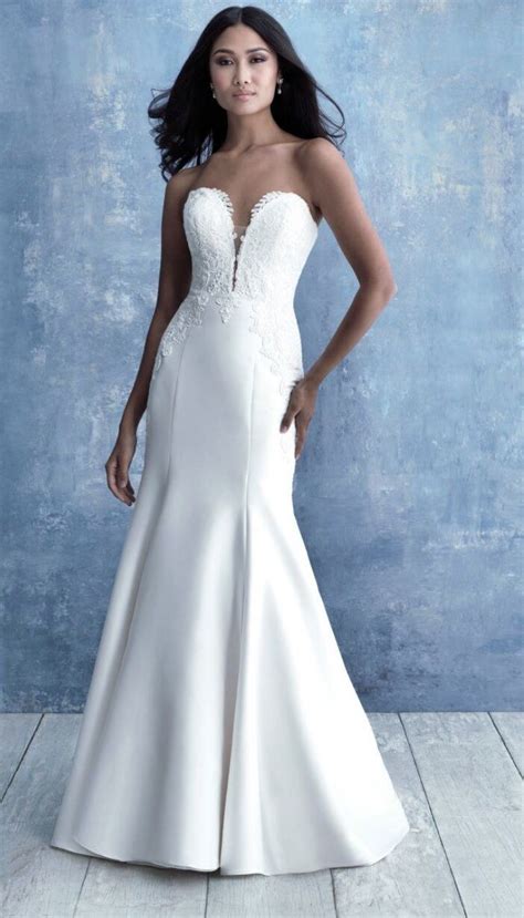 Strapless Sweetheart Neckline Fit And Flare Silk Wedding Dress With