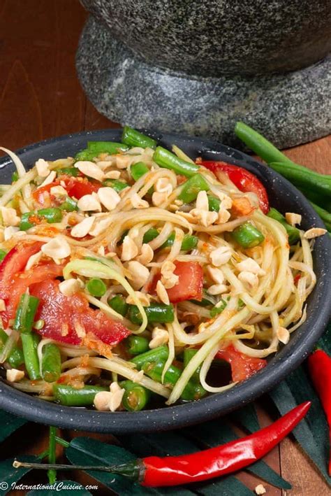 Thai Green Papaya Salad Recipe Som Tam Or Som Tom International Cuisine