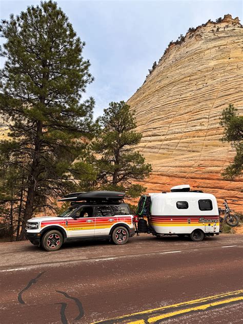 Scamp - @walkwithrodolfo is seeing some pretty cool sceneries in his