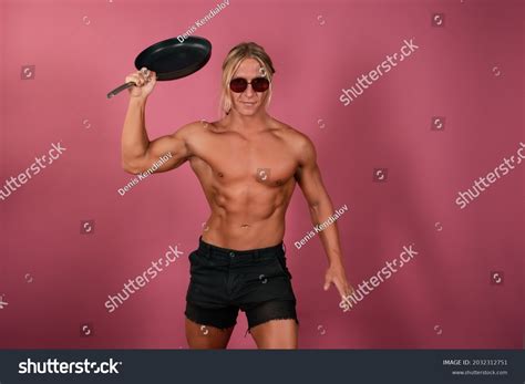 Naked Frying Pan Images Stock Photos Vectors Shutterstock
