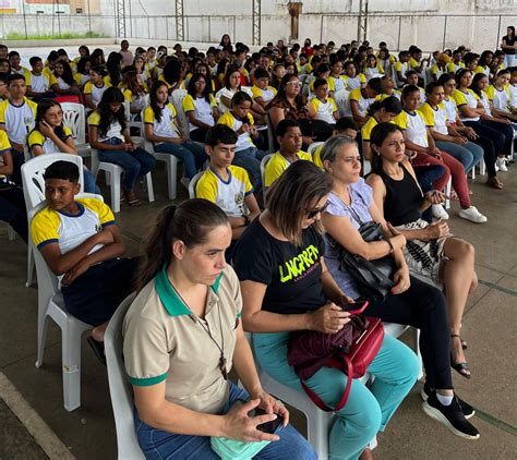 Prefeitura realiza mobilização contra dengue na Escola Juvenal