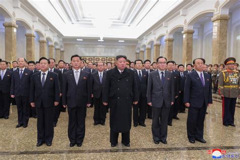 North Korean leader Kim Jong-un visits late father's mausoleum