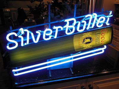 VINTAGE COORS LIGHT SILVER BULLET NEON SIGN RARE WORKS GREAT -- Antique ...