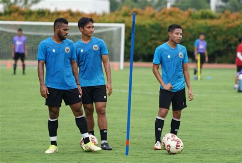 FOTO Leg 1 Semifinal AFF 2020 Begini Persiapan Timnas Indonesia