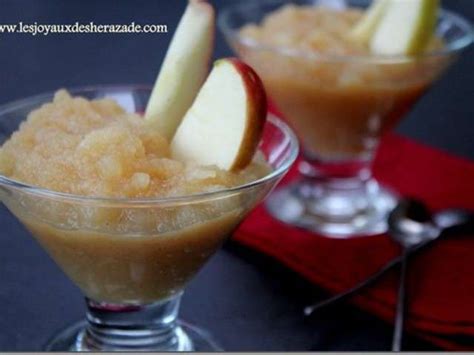 Les Meilleures Recette Compote De Pommes Facile Les Recettes De