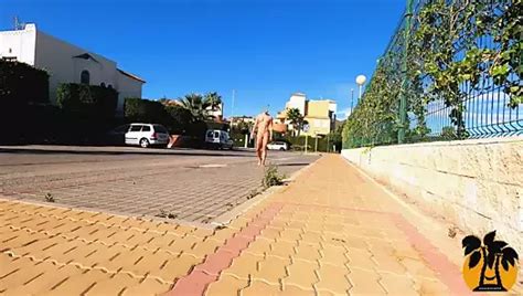 The Naked Slave Is Crossing The Stage XHamster
